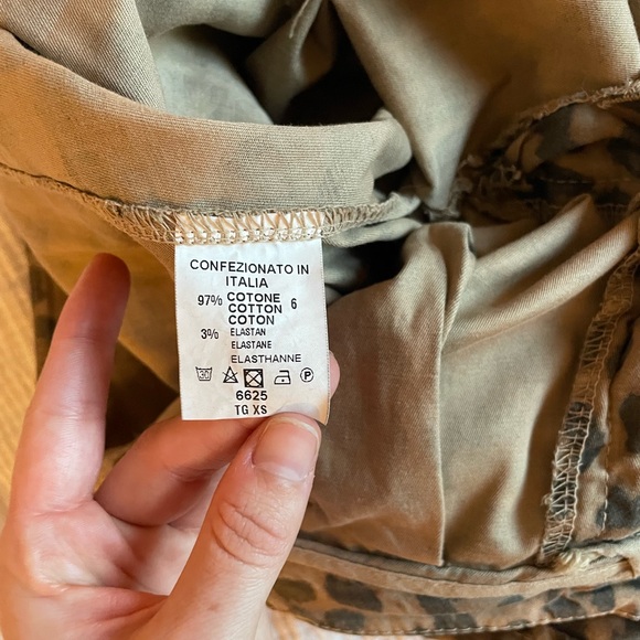 Johanna Paris Slouchy Boyfriend/Barrel Leopard Pant - Picture 7 of 7